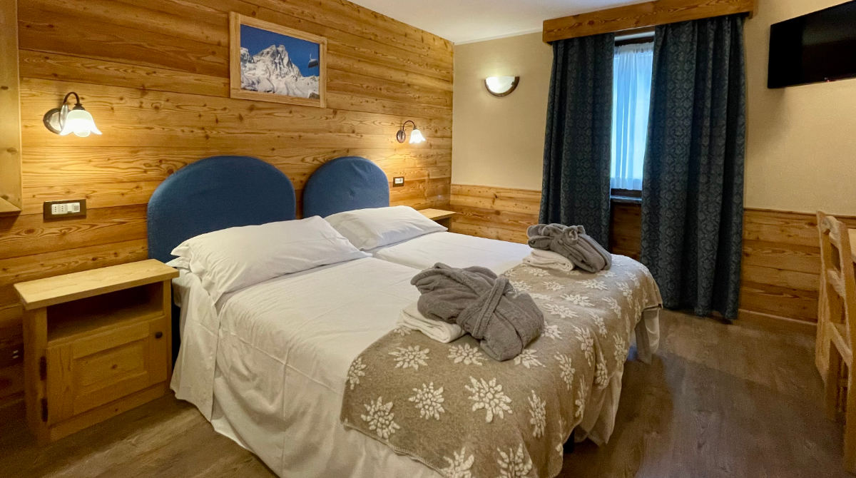 Hotel Edelweiss Breuil Cervinia Standardzimmer-Bildergalerie