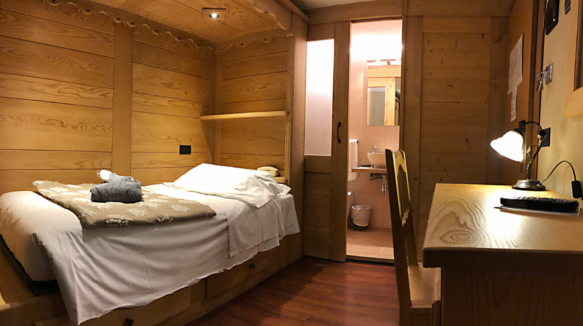 Hotel Edelweiss Breuil Cervinia Standardzimmer-Bildergalerie